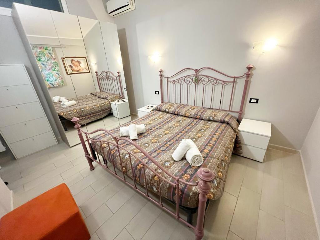 Apartment Taormina Center, Via Celestino Penna 6 Luaran gambar