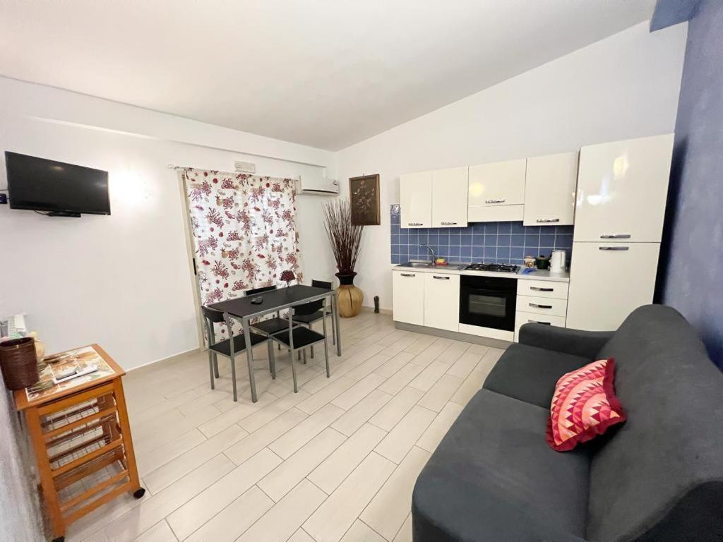 Apartment Taormina Center, Via Celestino Penna 6 Luaran gambar